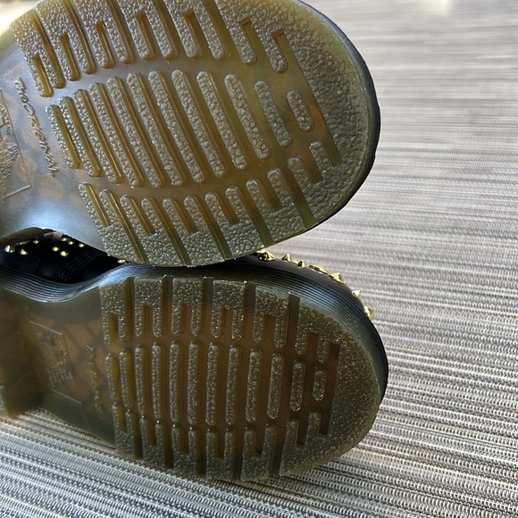 NWOB Dr Martens Midas Gold Metal Studded 1460 Boots~LIMITED  Size EU37 US5M US6L - Picture 14 of 16